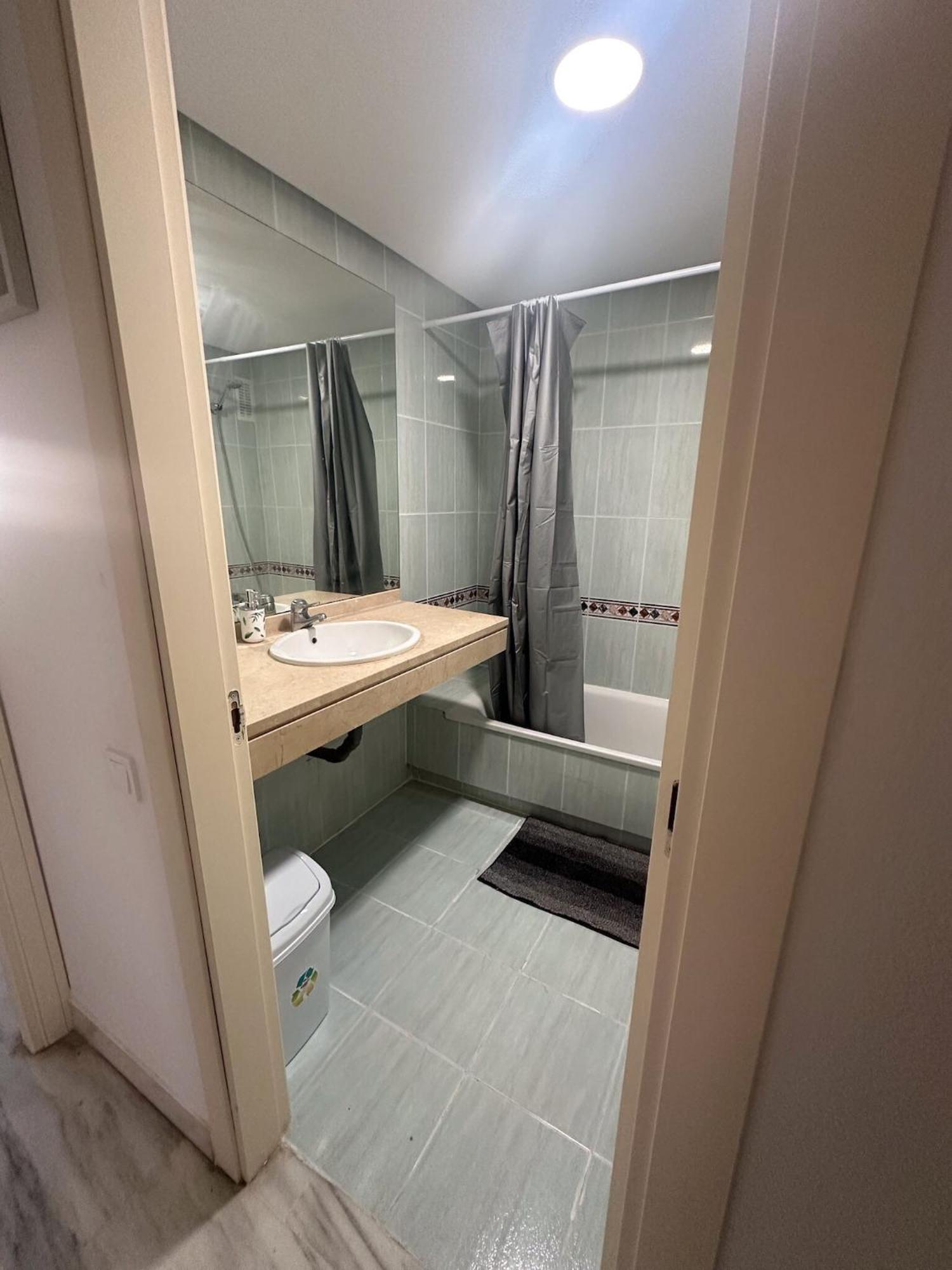 Torremolinos Habitaciones Privada En Apartamentos Compartidos ภายนอก รูปภาพ
