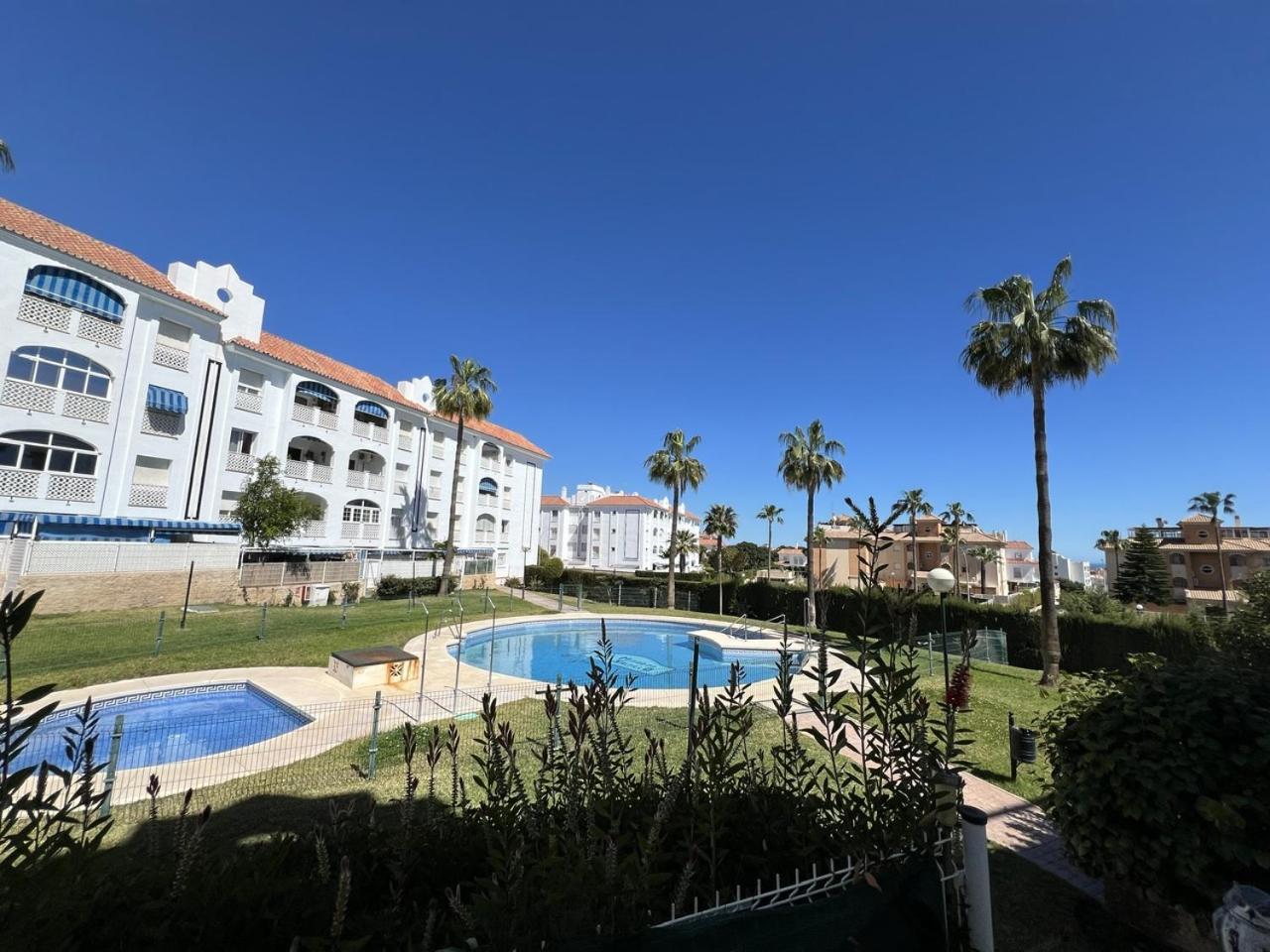 Torremolinos Habitaciones Privada En Apartamentos Compartidos ภายนอก รูปภาพ